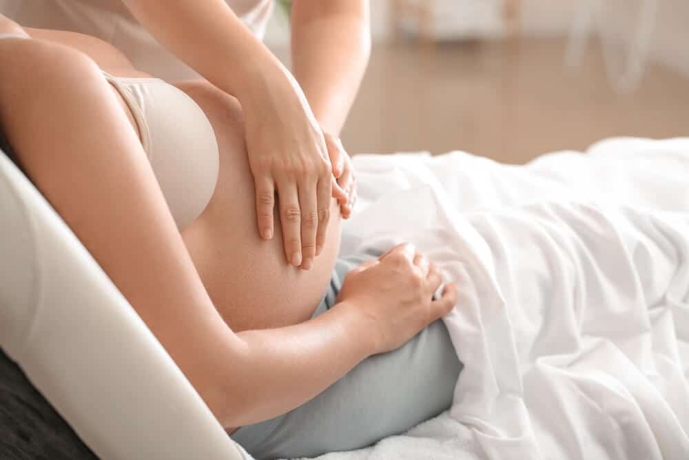 dla-kobiet-w-ciazy-masaz