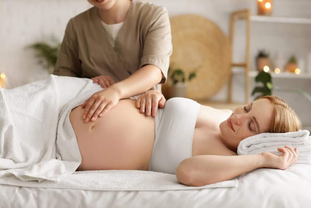 masaz-dla-kobiet-w-ciazy