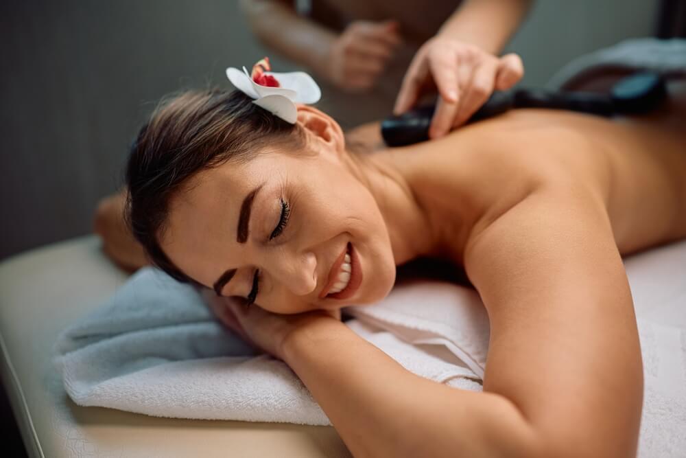 masaz-goracymi-kamieniami